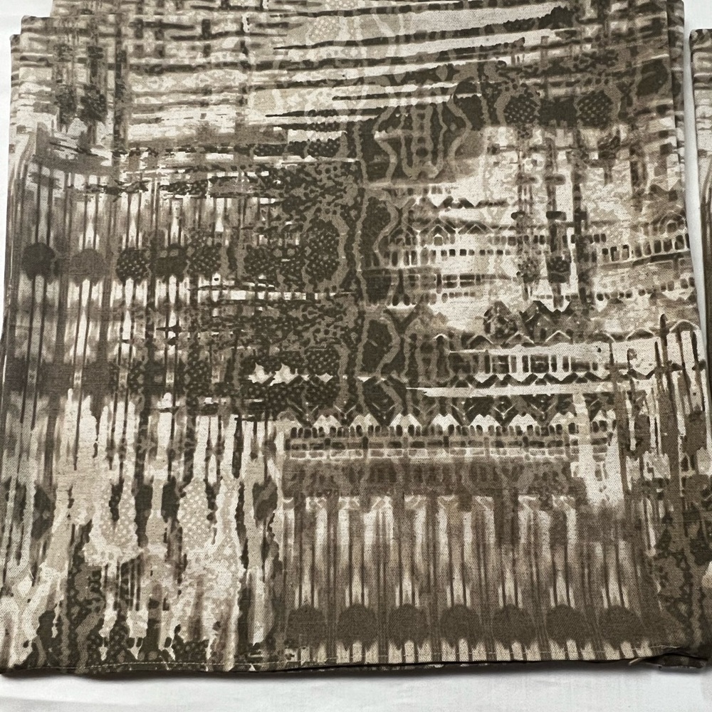 4 ‼️ abstract pillow covers